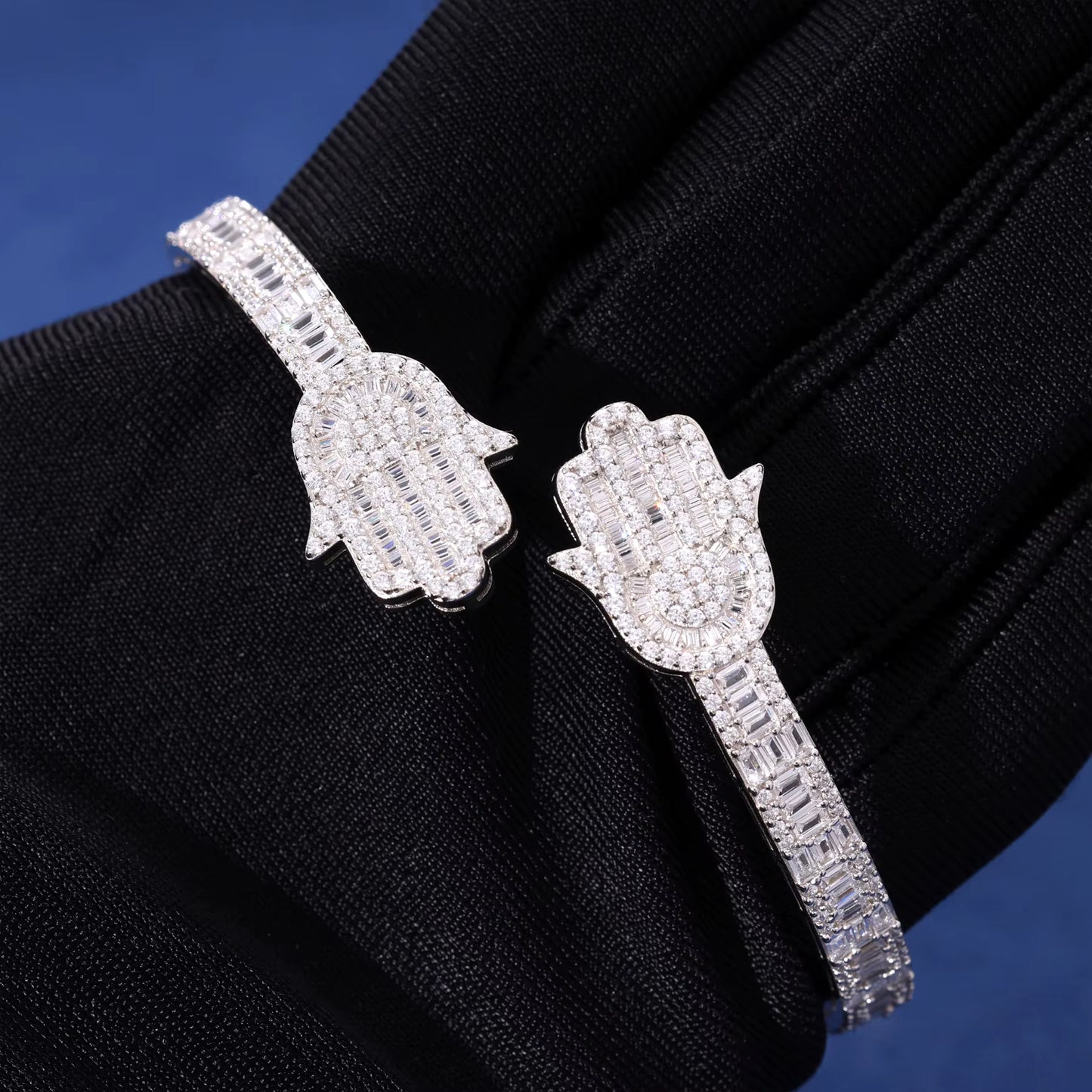 VVS Moissanite & 925 Sterling Silver - Fatimas Hand Bangle Bracelet